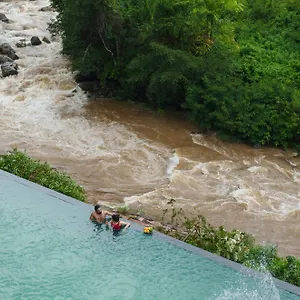 Eden Woods And Resort Munnar