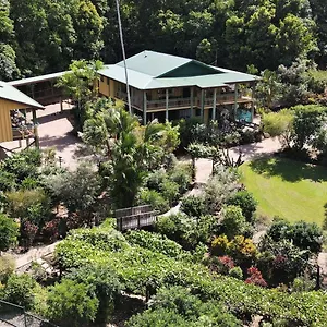 Licuala Bed & Breakfast Mission Beach